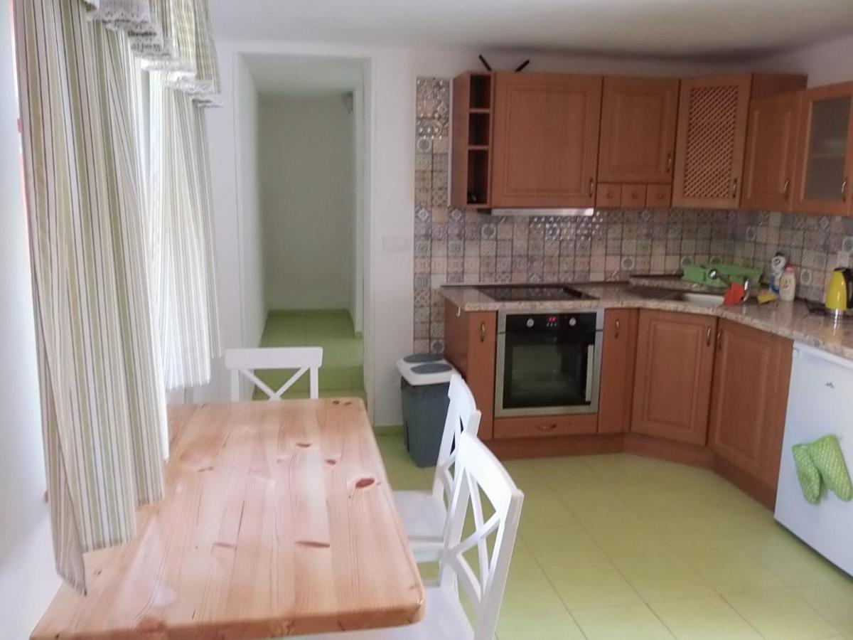 Muj Domecek Apartment Nevcehle Exterior photo